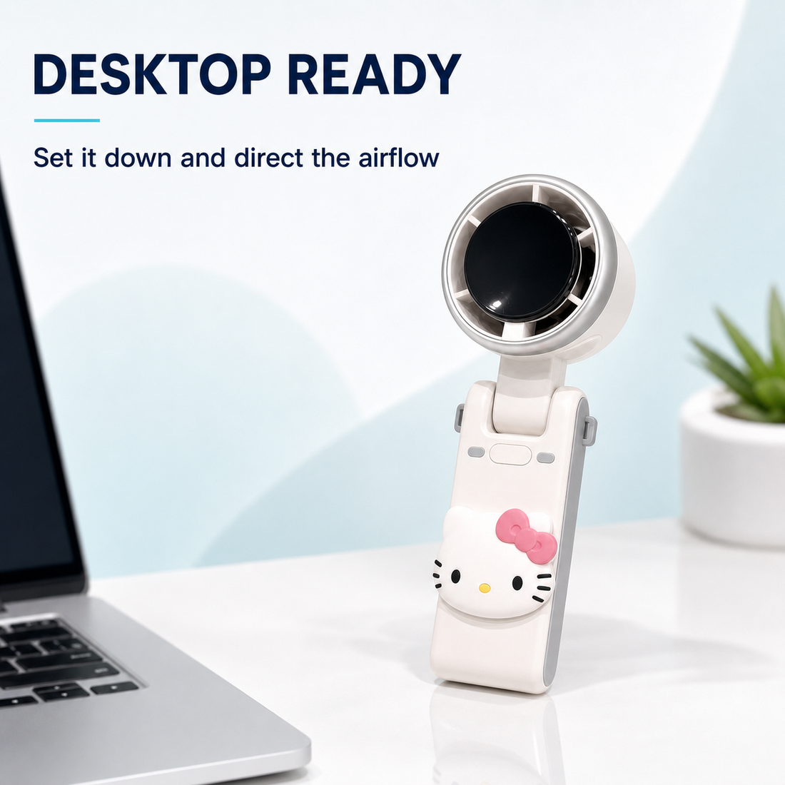 Foldable fan for desktop use